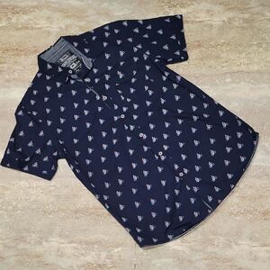 BROKEN THREADS MENS CYCLE BUTTON DOWN SLEVELESS SHIRT SIZE L .. NEW CONDITION!